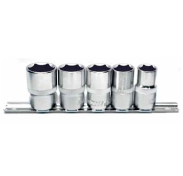 NASADKI NA SZYNIE METAL. 1/2", 5EL., 27-36MM